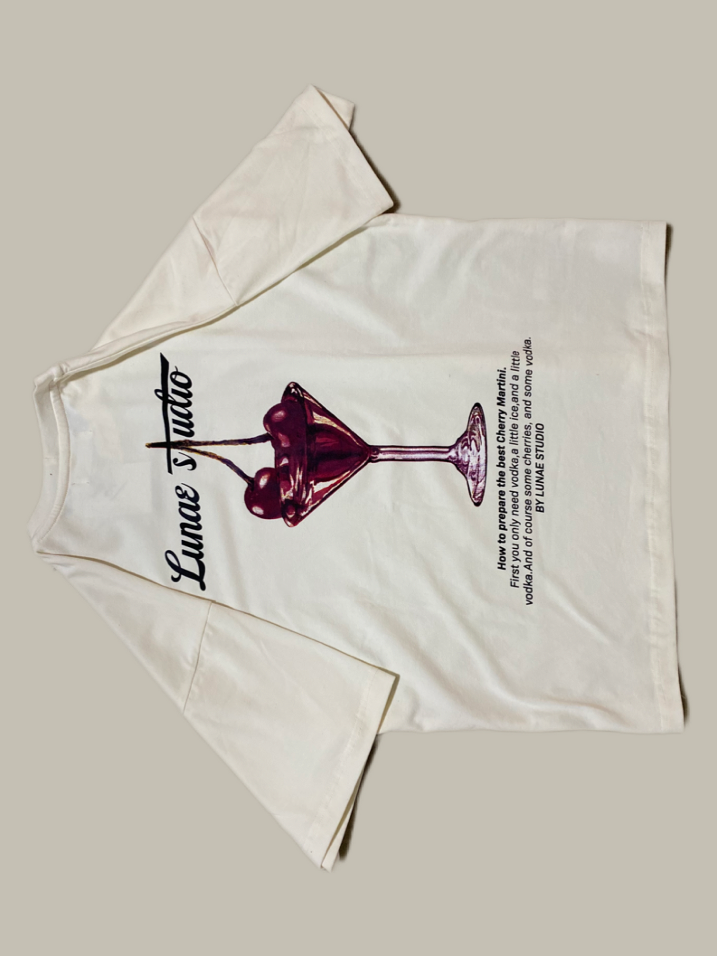 Camiseta Box Fit “Martini”